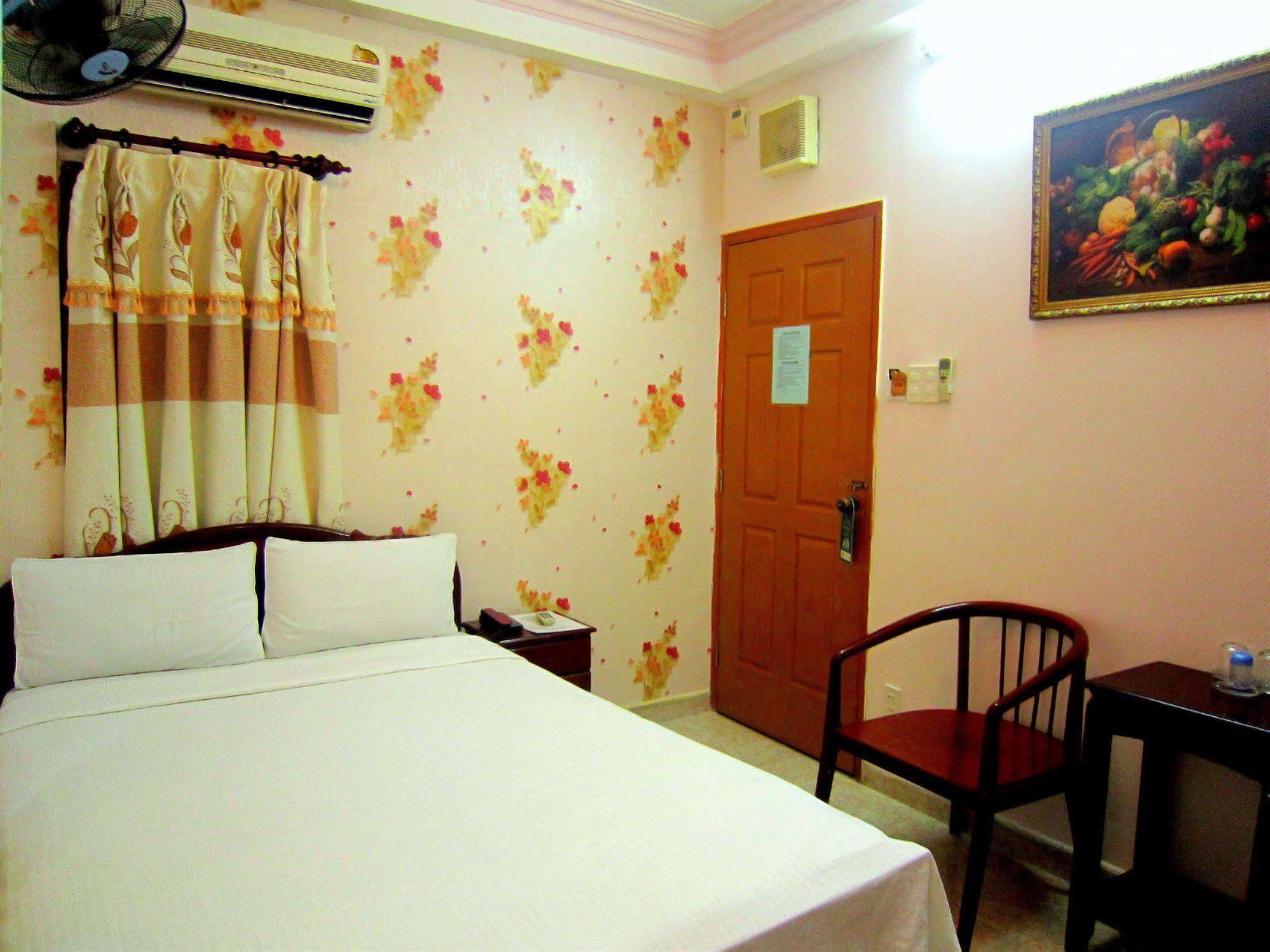 Thuy Tien Hotel Bandar Ho Chi Minh Luaran gambar